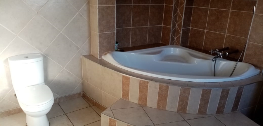 3 Bedroom Property for Sale in Meiringspark North West